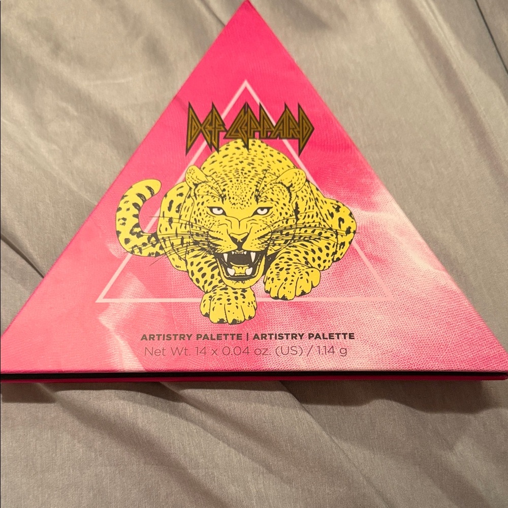Rock and Roll Beauty Def Leppard eye shadow Palette